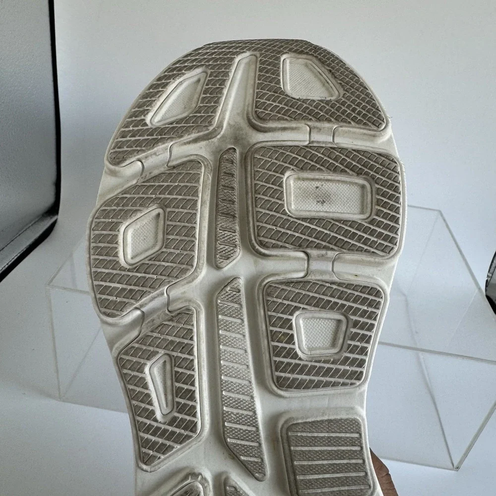 Hoka One One Bondi 9 White 1162011 WWH Shoes Sneakers Men's Size 10.5 D